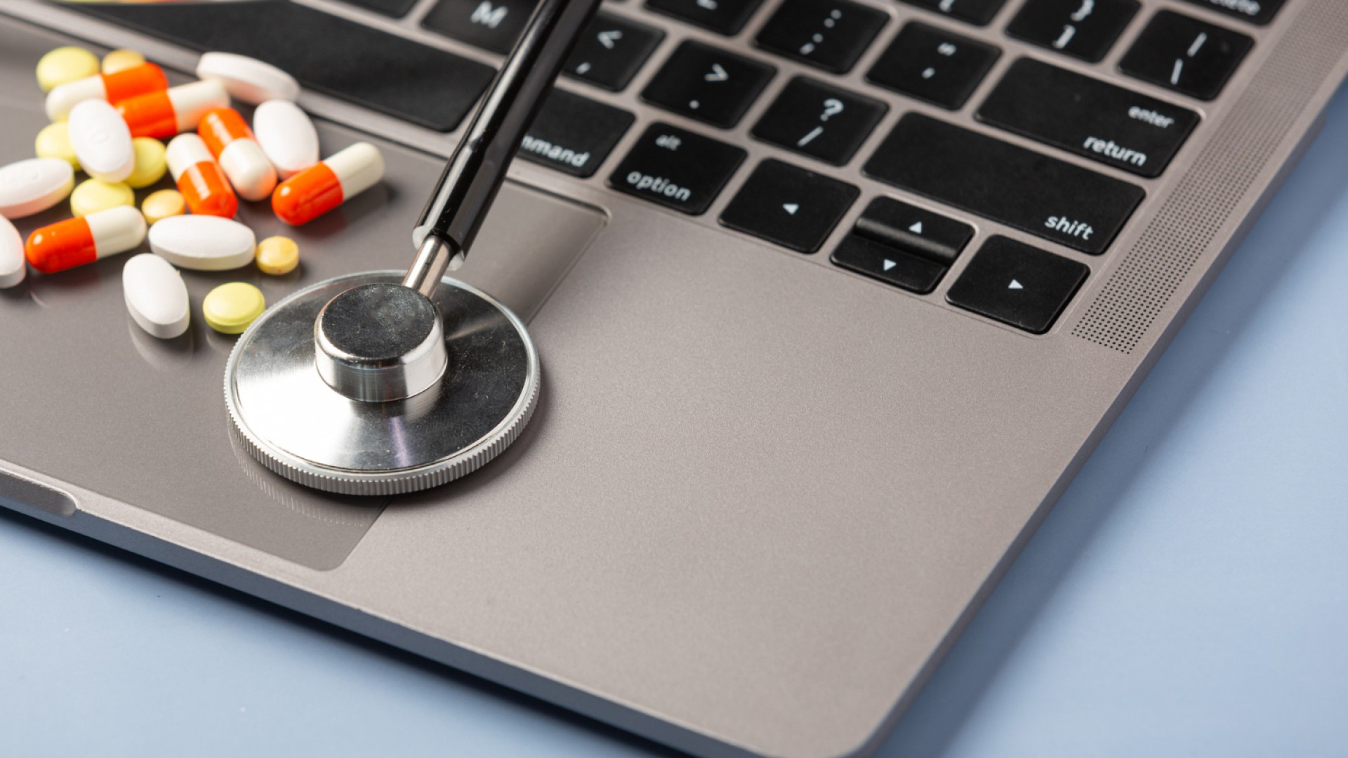 Comment Pharmazon.fr réinvente l’achat en ligne tout en soutenant les pharmacies de proximité